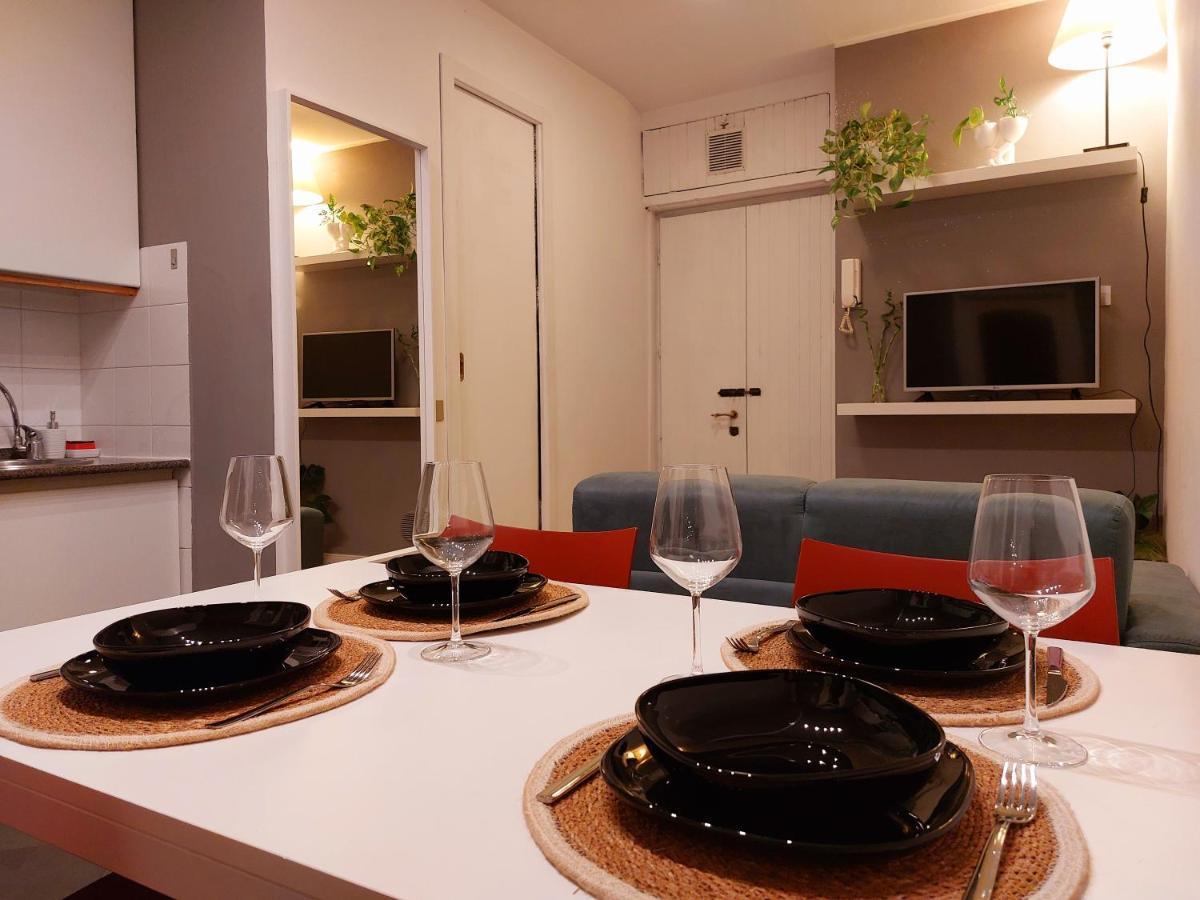 Garibaldi Station - L' Isola Che C'E Apartment - 12 Mins To Rho Fiera Milano מראה חיצוני תמונה